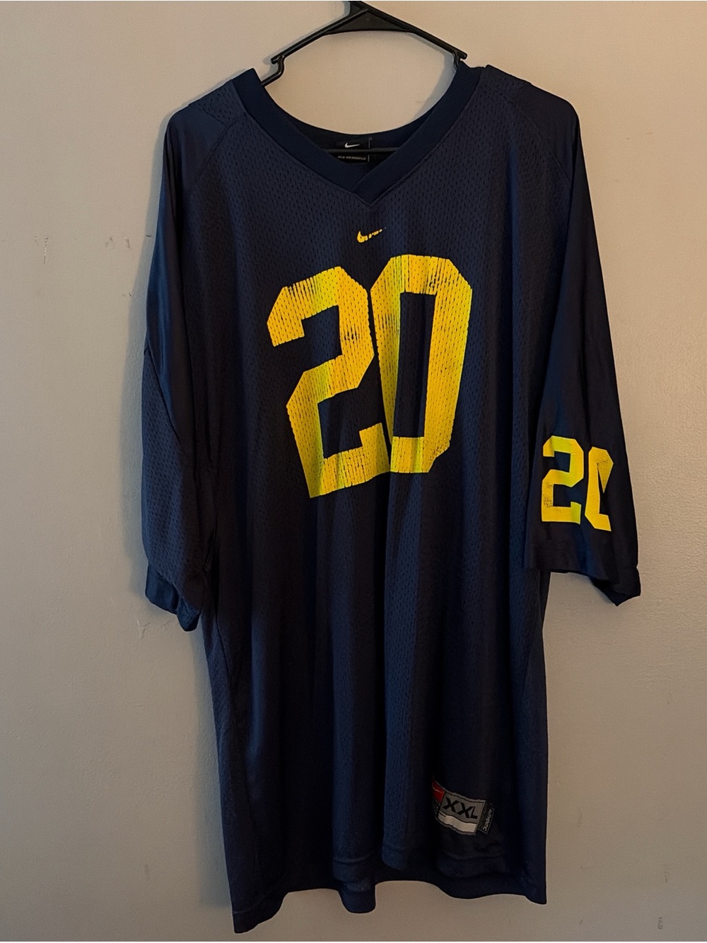 VINTAGE Nike Men’s University of Michigan Navy and Yellow Mesh Jersey with '20'